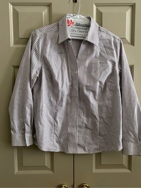 Jones New York White Button-Down Shirt with purple Windowpane Check